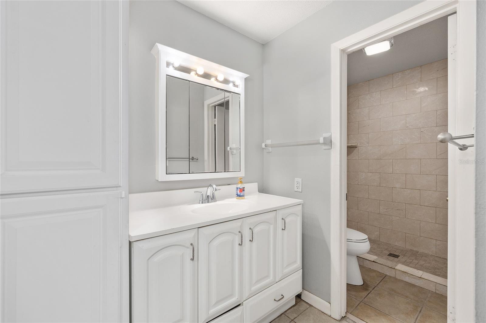 HERITAGE HILLS REP - Residential