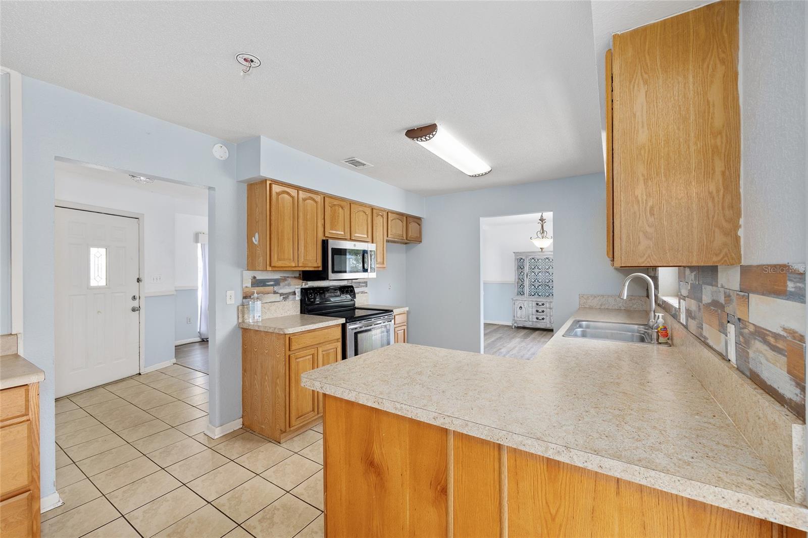 HERITAGE HILLS REP - Residential