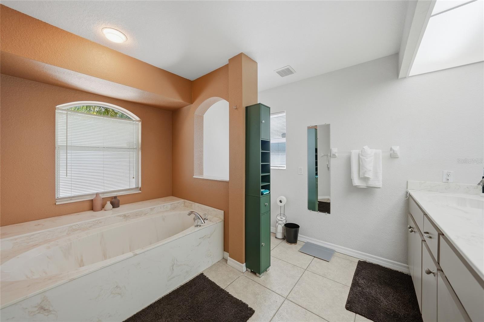 HRBR HEIGHTS - Residential