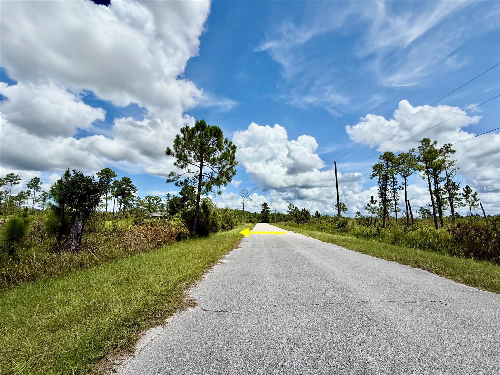 ROYAL TRAILS UNIT #1 - Land