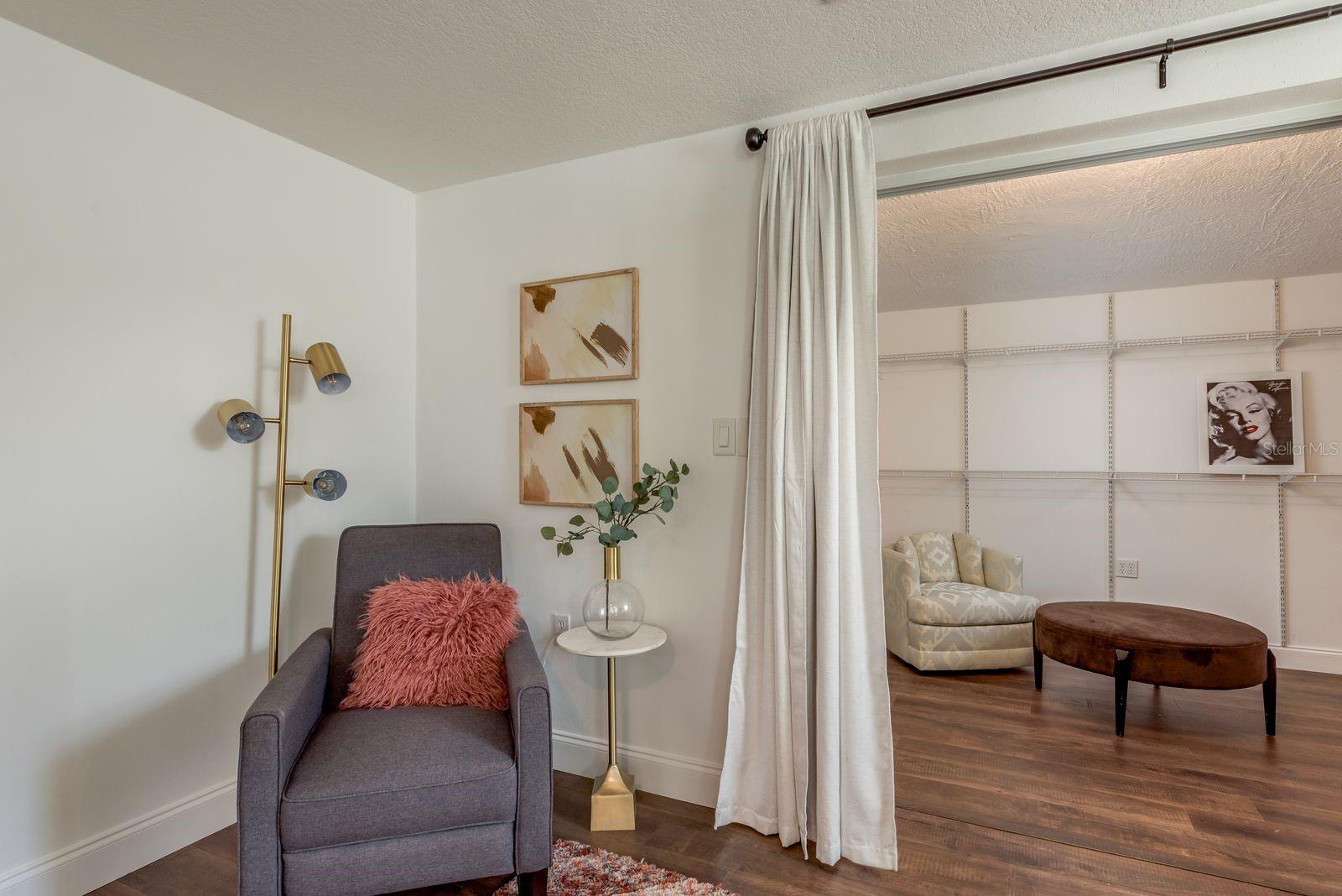 REGENCY PARK - Residential