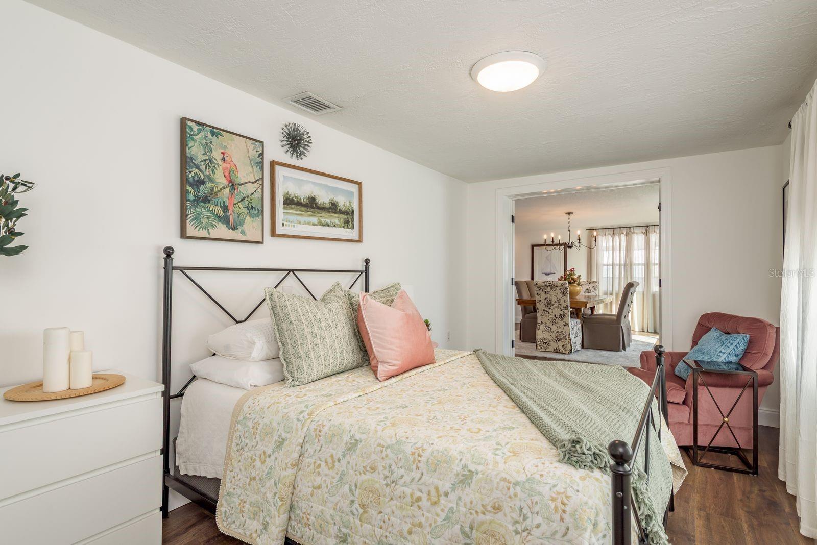 REGENCY PARK - Residential