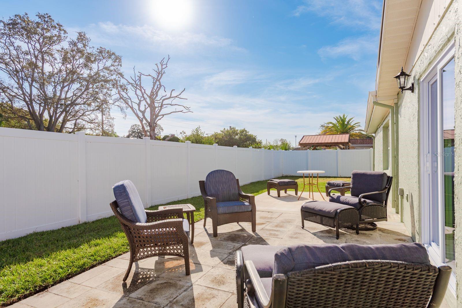 REGENCY PARK - Residential