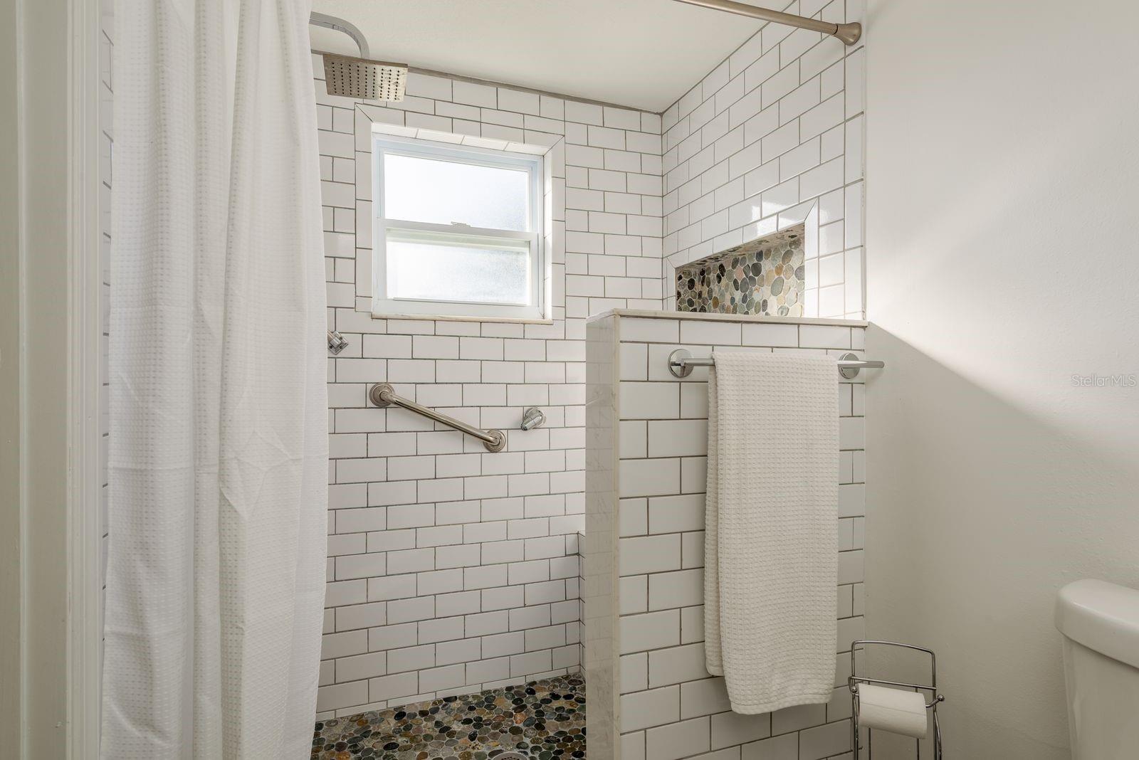 REGENCY PARK - Residential