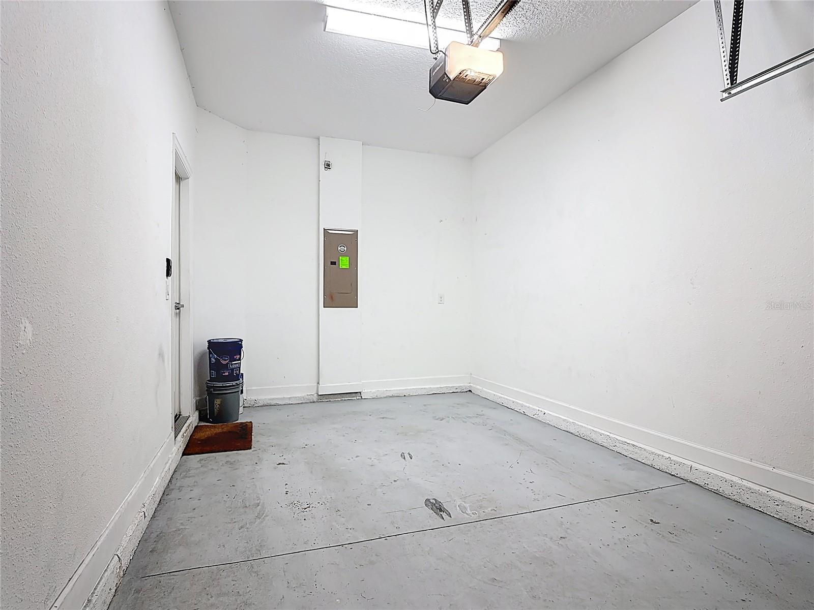 STOREY LAKE TR K - Residential