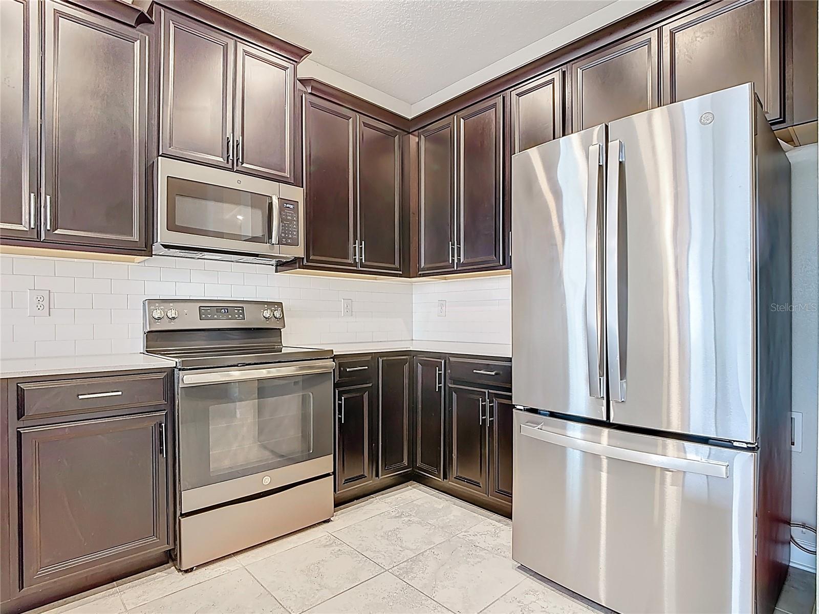 STOREY LAKE TR K - Residential