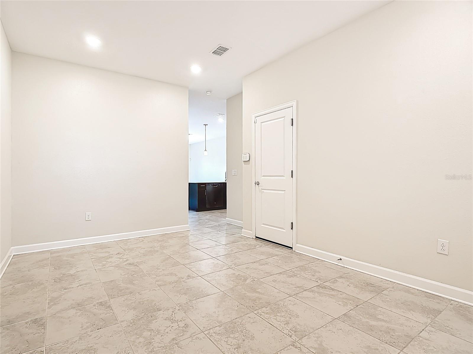 STOREY LAKE TR K - Residential