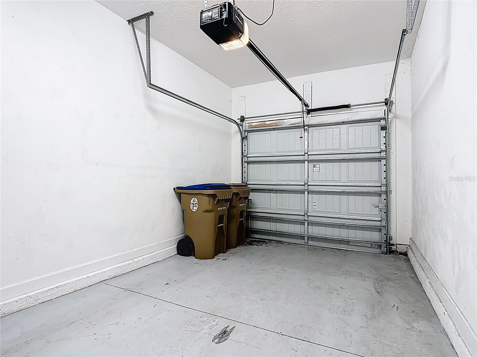 STOREY LAKE TR K - Residential