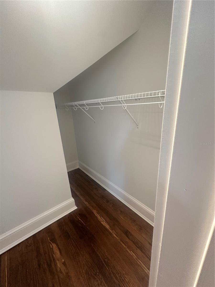 TRINITY DOWNTOWN REP - Residential Lease