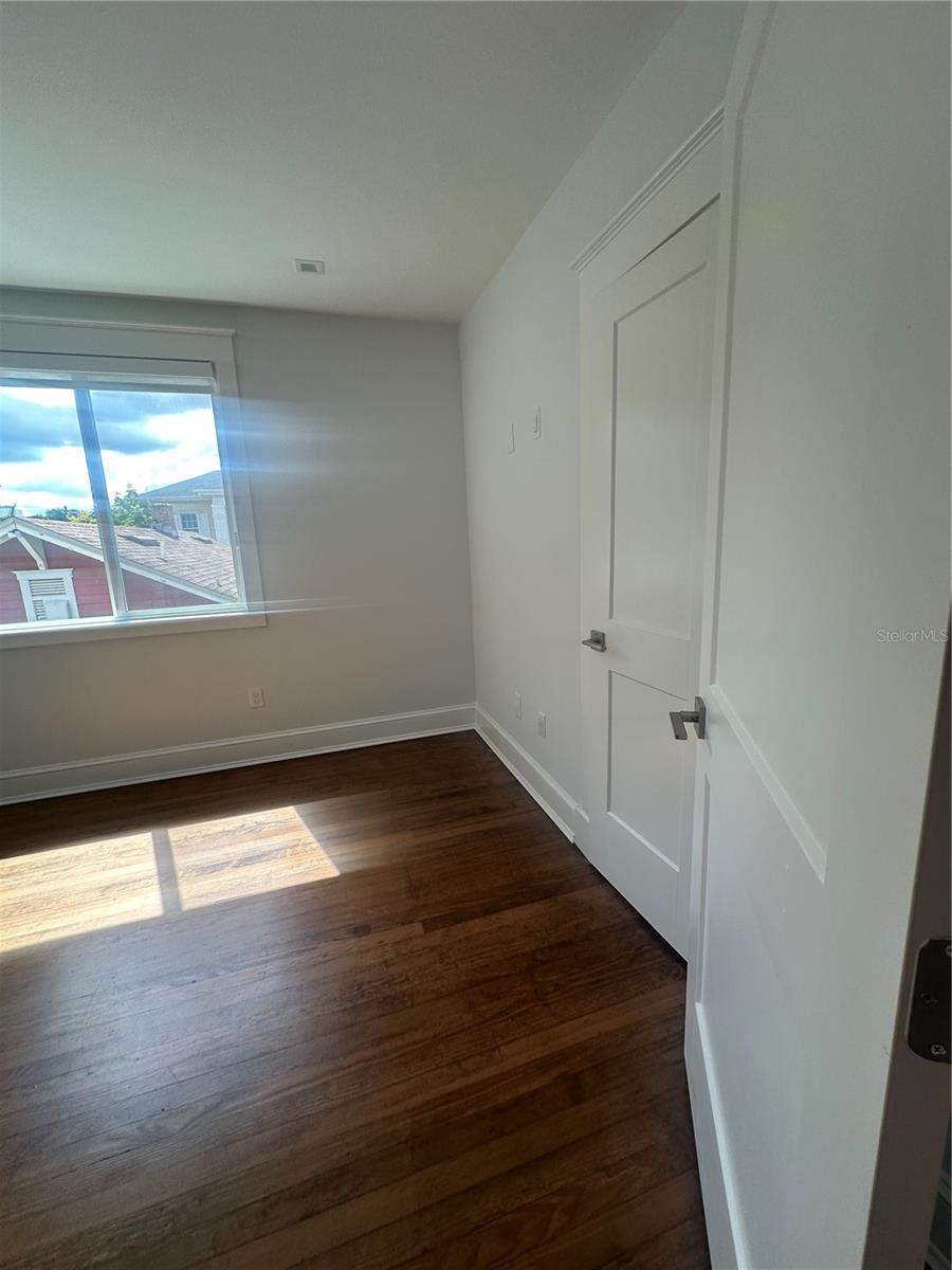 TRINITY DOWNTOWN REP - Residential Lease