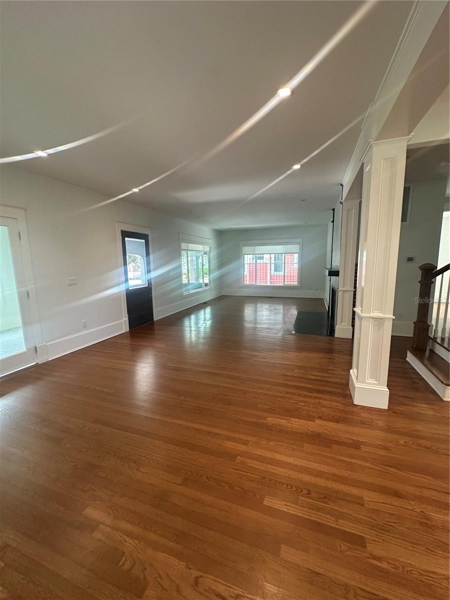 TRINITY DOWNTOWN REP - Residential Lease
