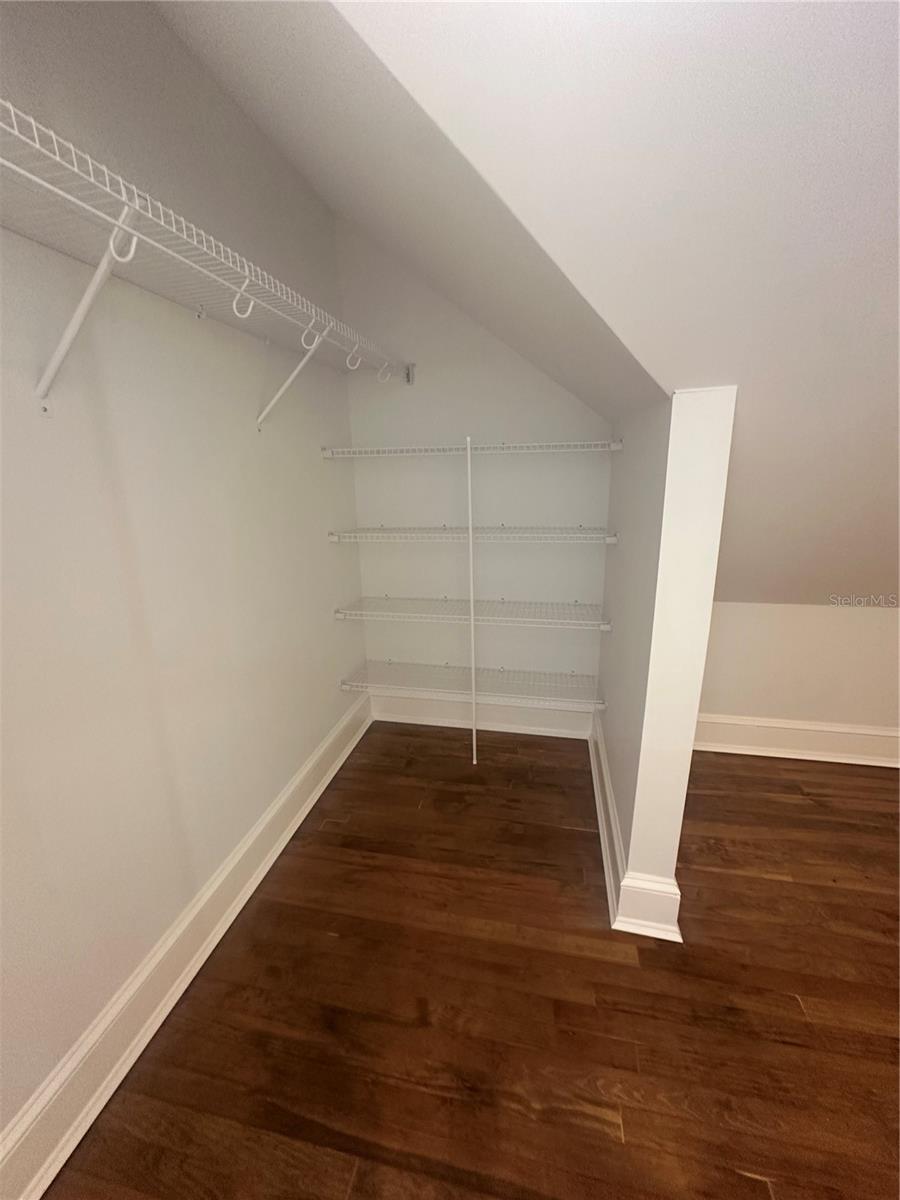 TRINITY DOWNTOWN REP - Residential Lease