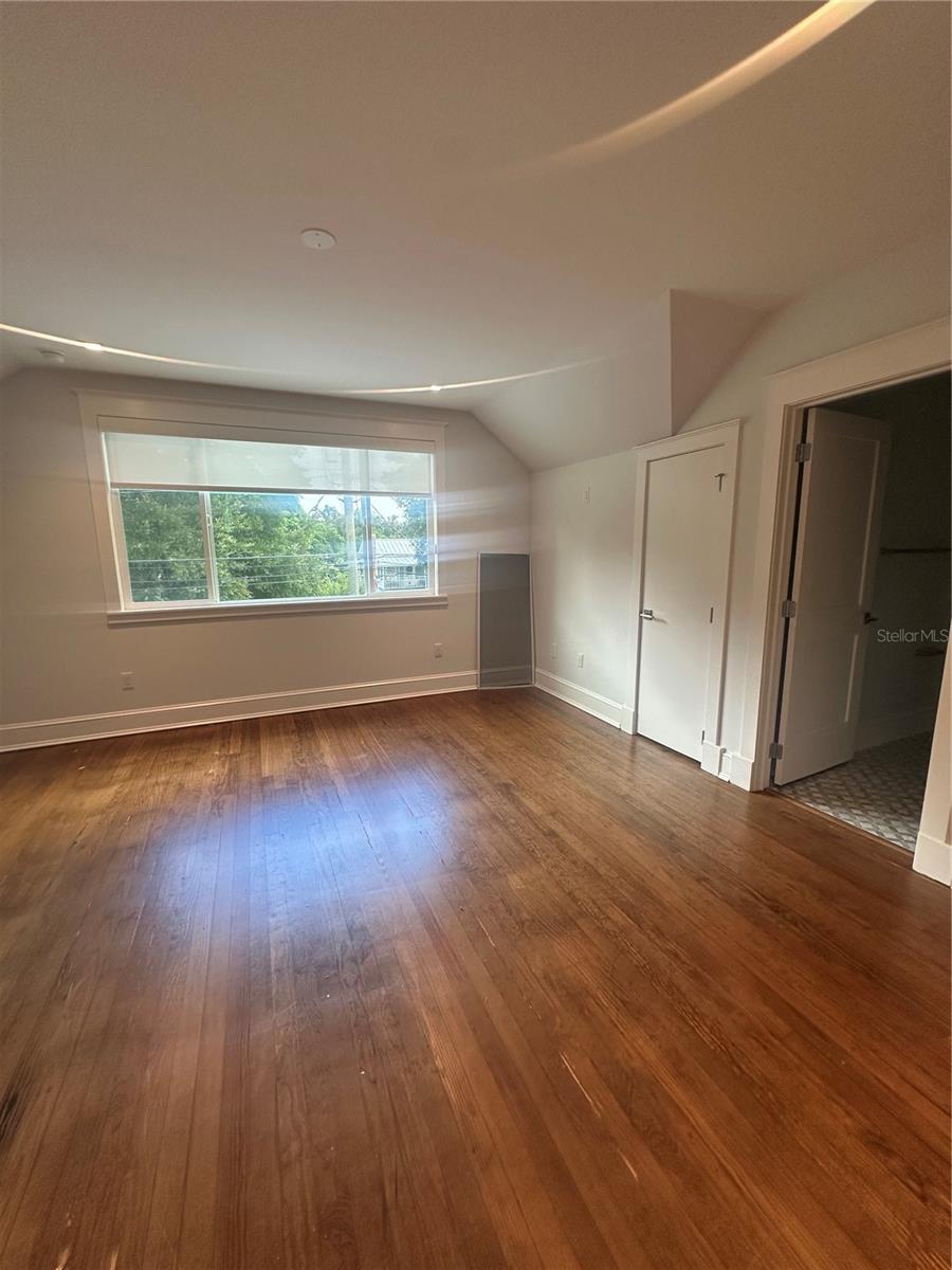 TRINITY DOWNTOWN REP - Residential Lease