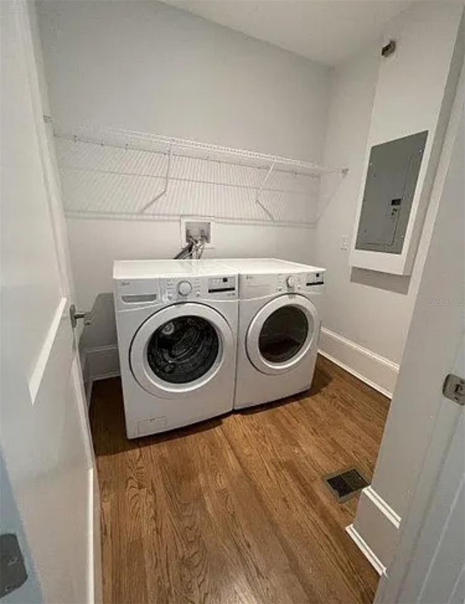TRINITY DOWNTOWN REP - Residential Lease