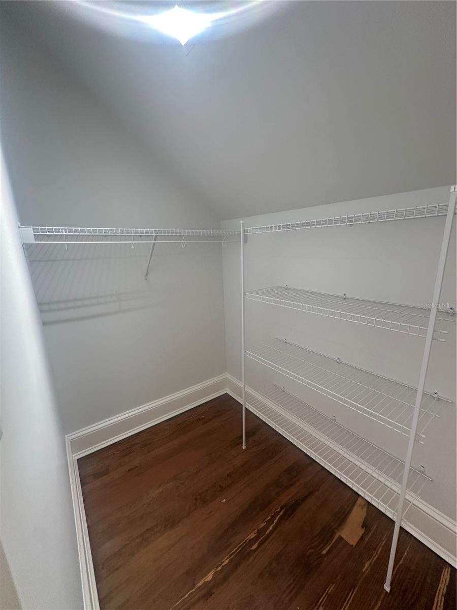 TRINITY DOWNTOWN REP - Residential Lease