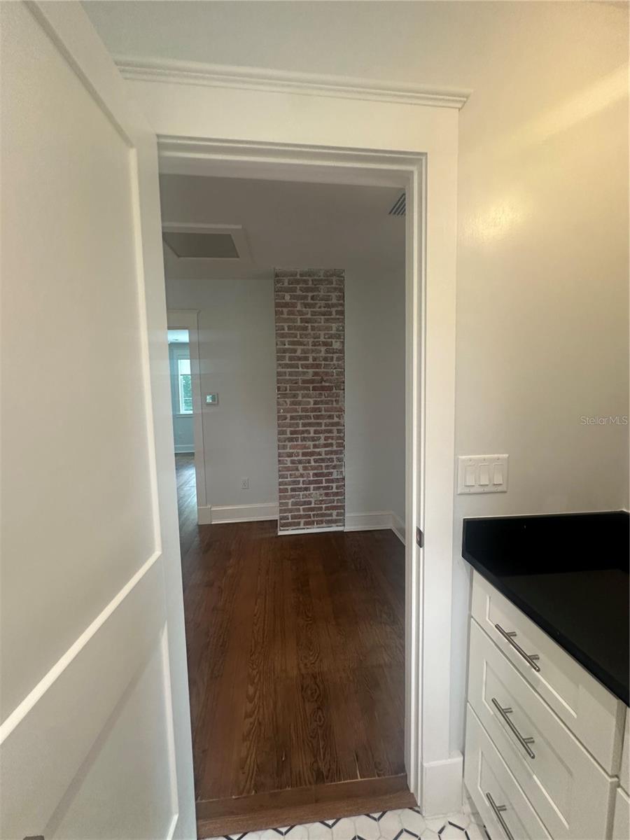 TRINITY DOWNTOWN REP - Residential Lease