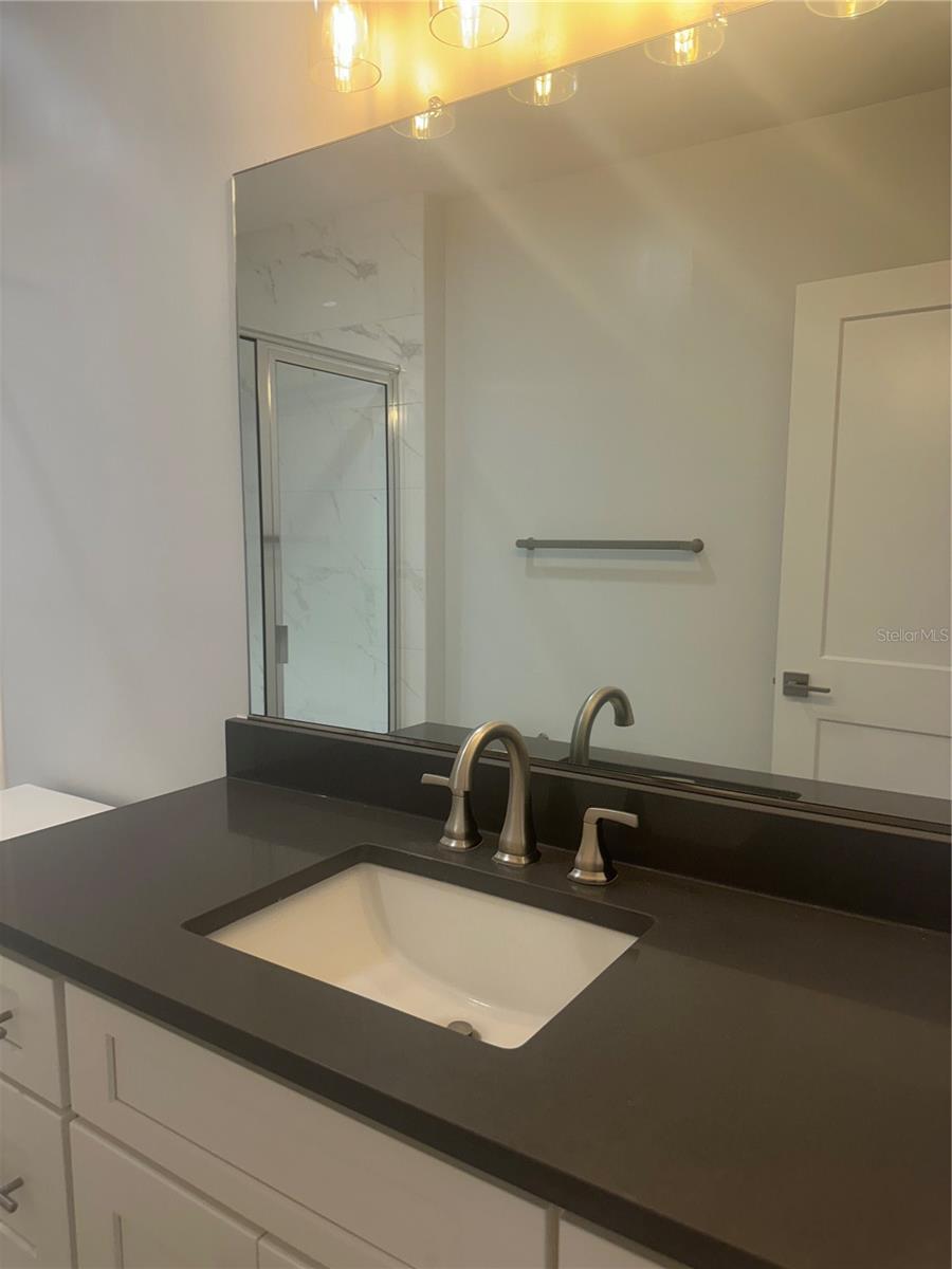 TRINITY DOWNTOWN REP - Residential Lease