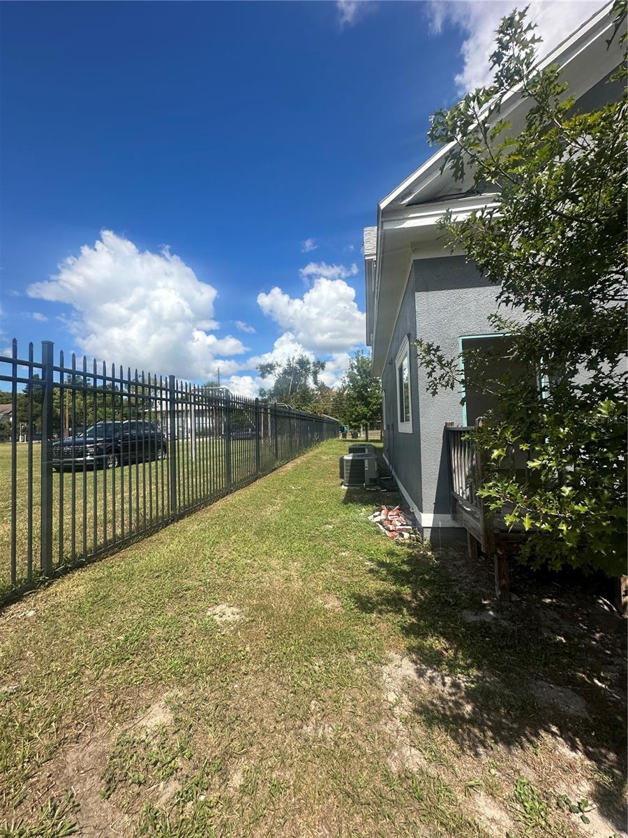 TRINITY DOWNTOWN REP - Residential Lease