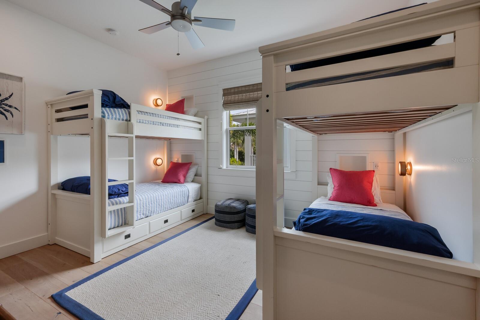 SEABREEZE - Residential