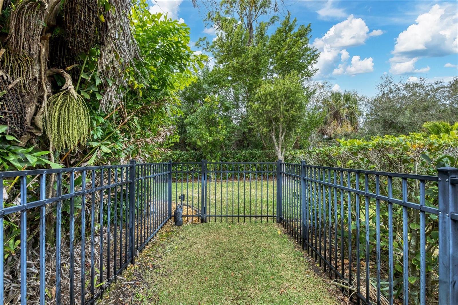 STONE WALK - Residential