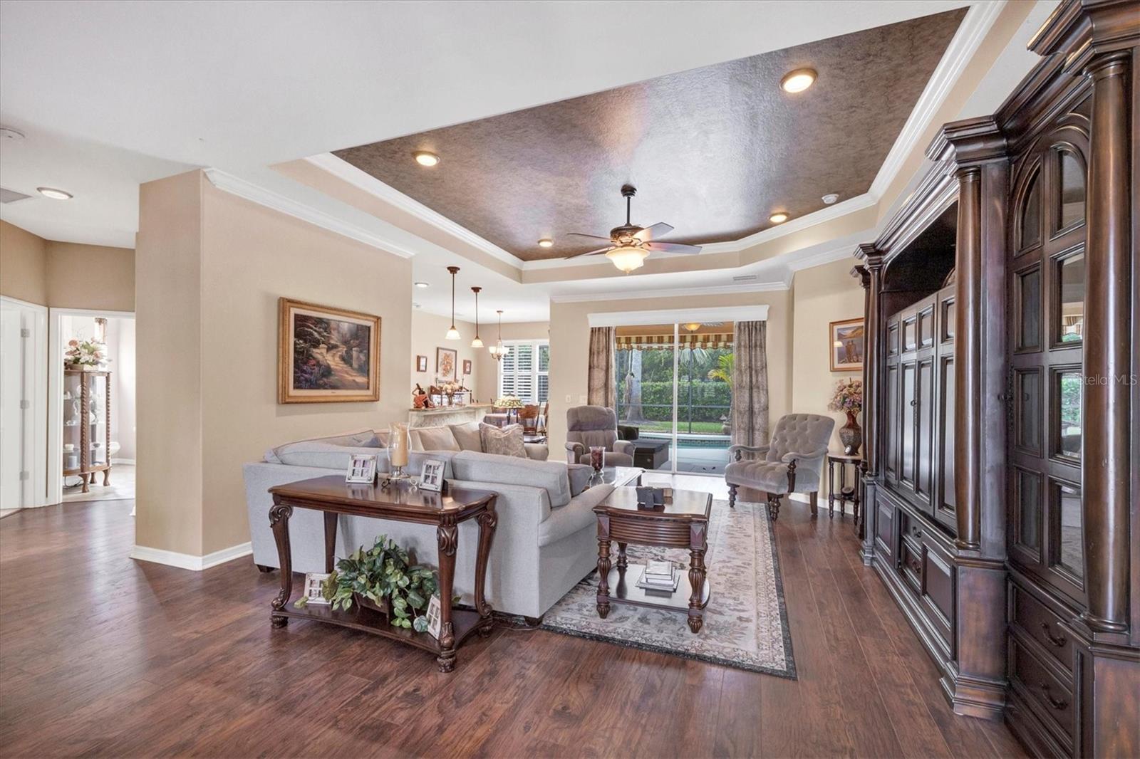 STONE WALK - Residential