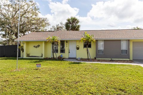 A home in PORT CHARLOTTE