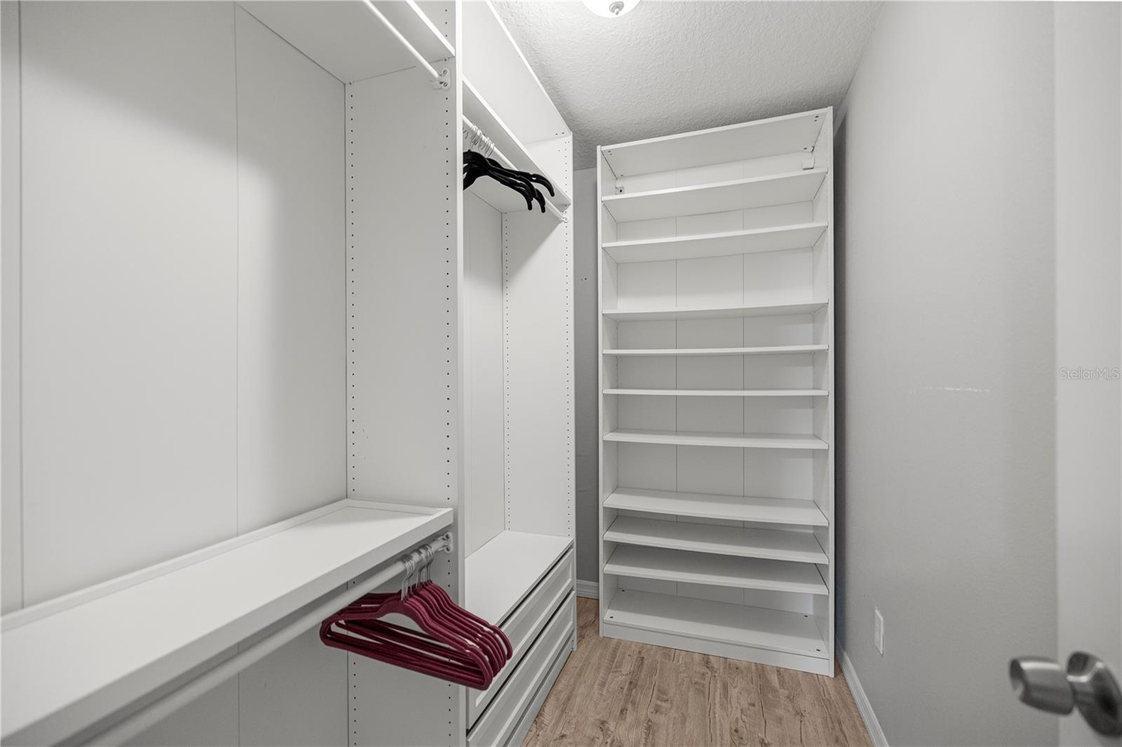 OCALA PARK ESTATE - Residential