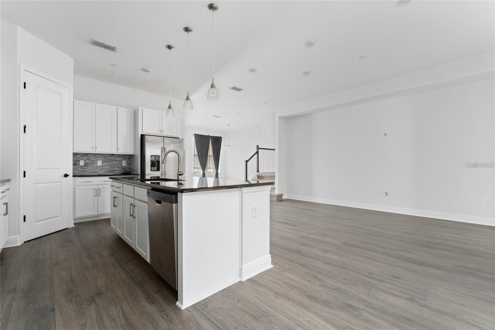 LAUREATE PARK PH 9 - Residential