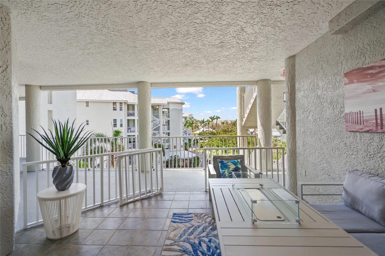 DOLPHIN BAY-SIESTA KEY SEC A - Residential