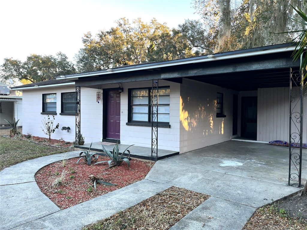 Photo of 2708 Dixie Road, Lakeland, FL 33801 (MLS # L4953939)