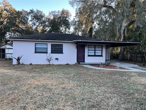 Photo of 2708 Dixie Road, Lakeland, FL 33801 (MLS # L4953939)