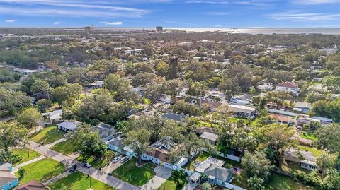 A home in TAMPA