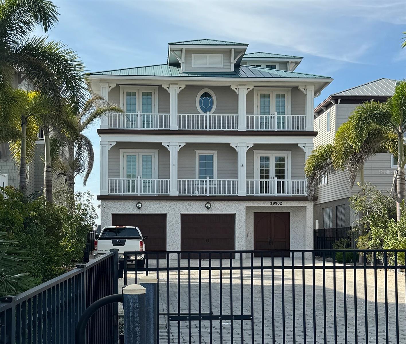 INDIAN ROCK SOUTH SHORE - Residential