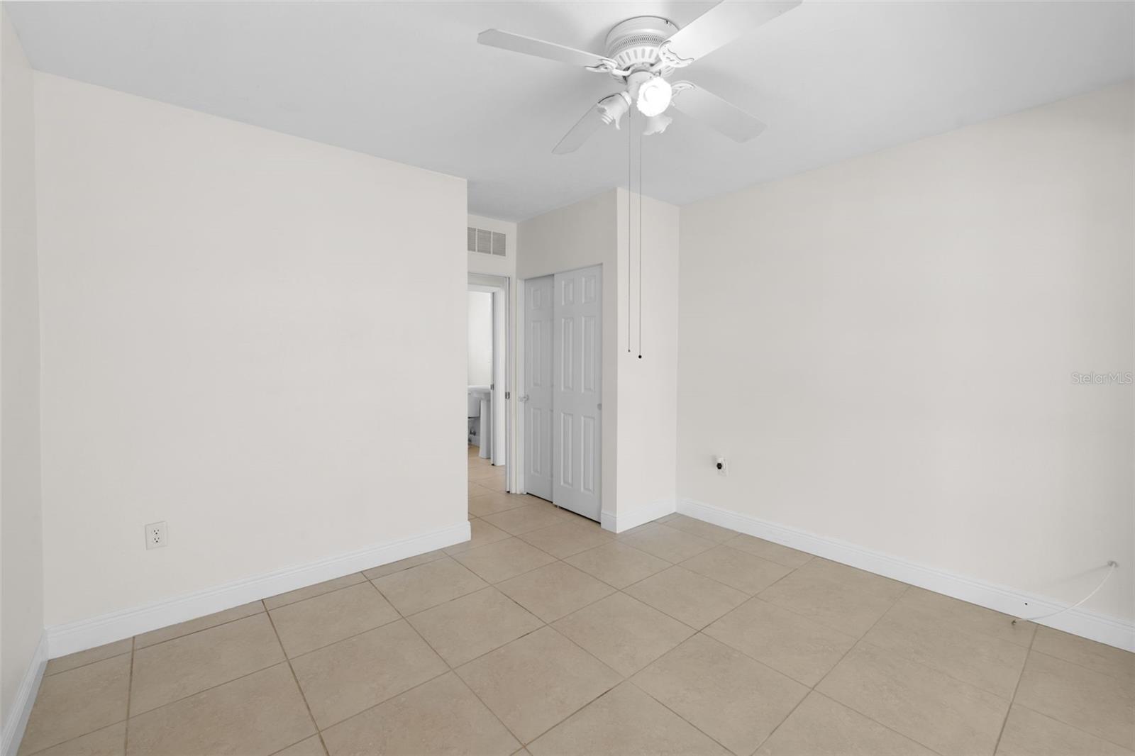 WHITFIELD COUNTRY CLUB ESTATES 1 - Residential