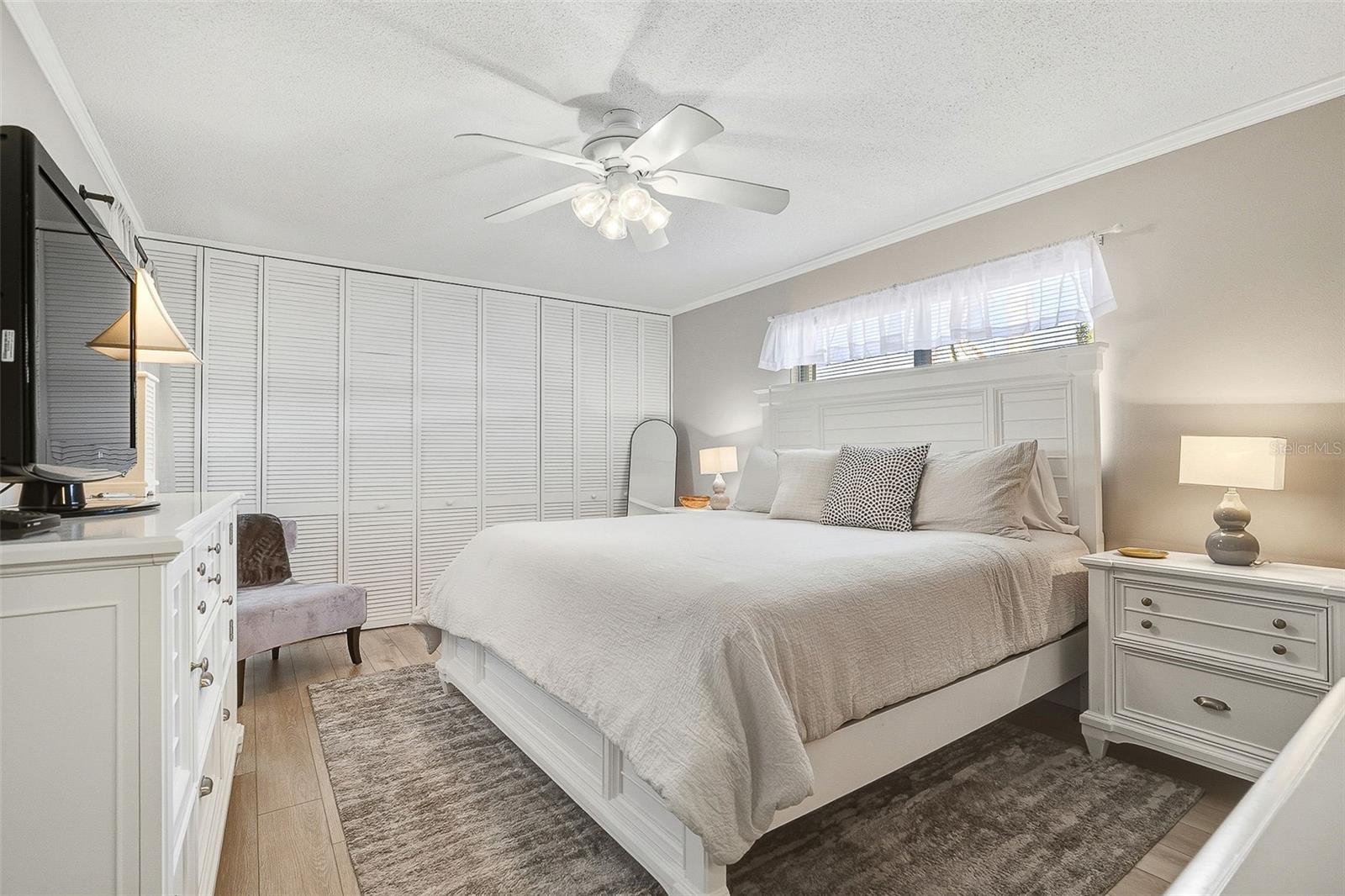 CRYSTAL SANDS 1 - Residential