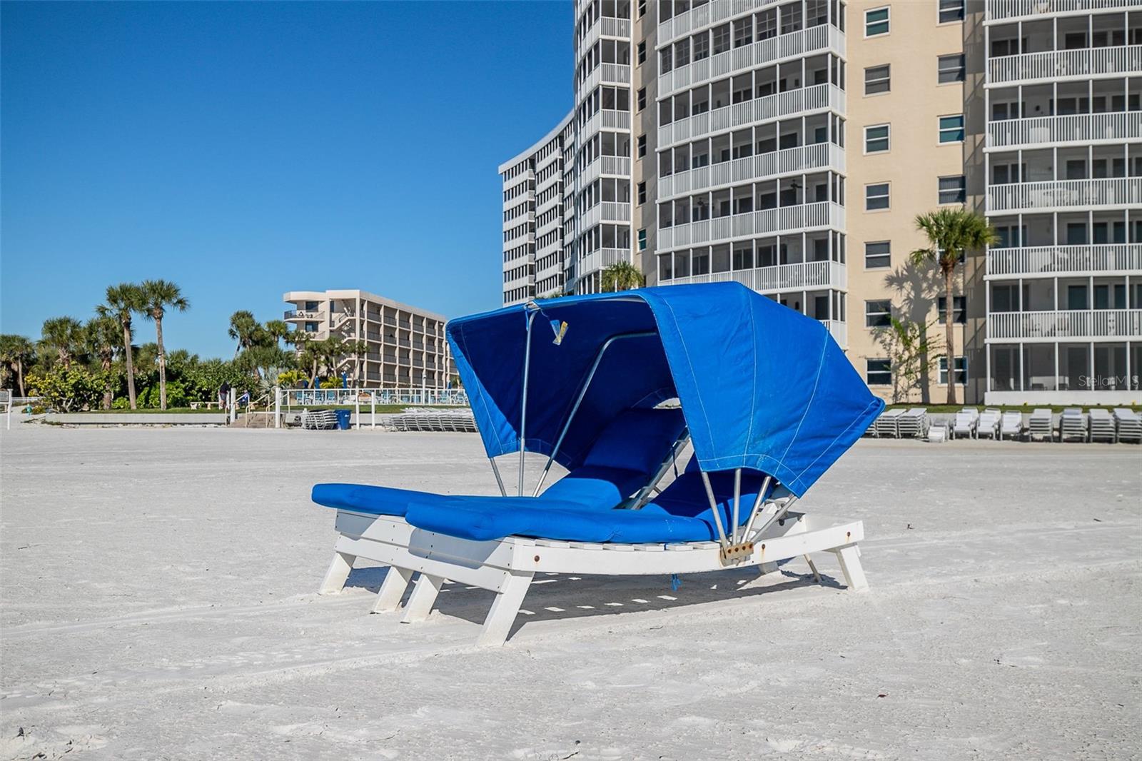 CRYSTAL SANDS 1 - Residential