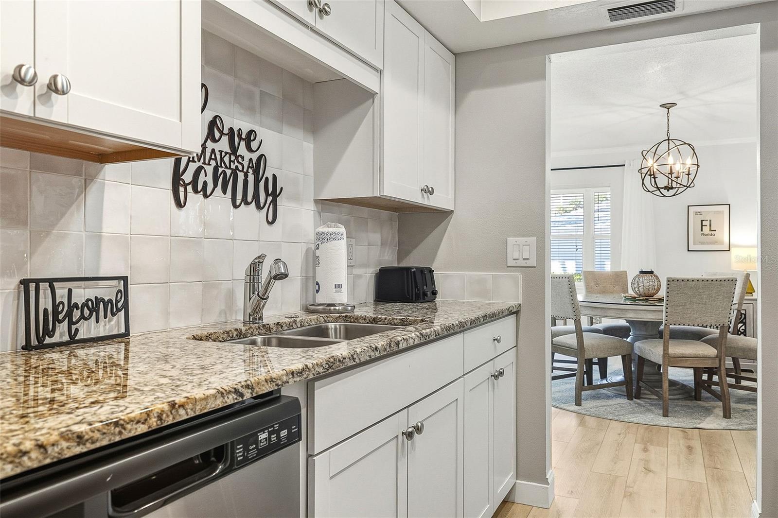 CRYSTAL SANDS 1 - Residential