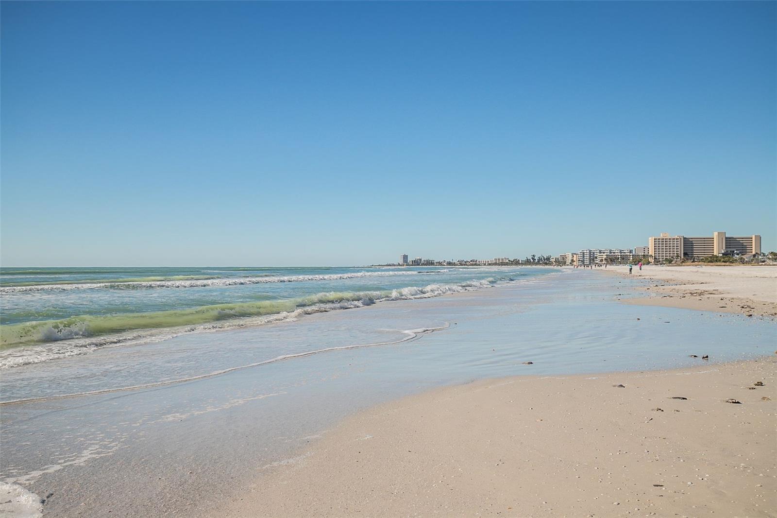 CRYSTAL SANDS 1 - Residential