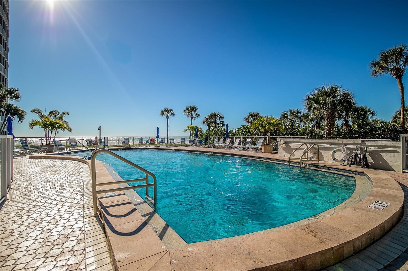 CRYSTAL SANDS 1 - Residential