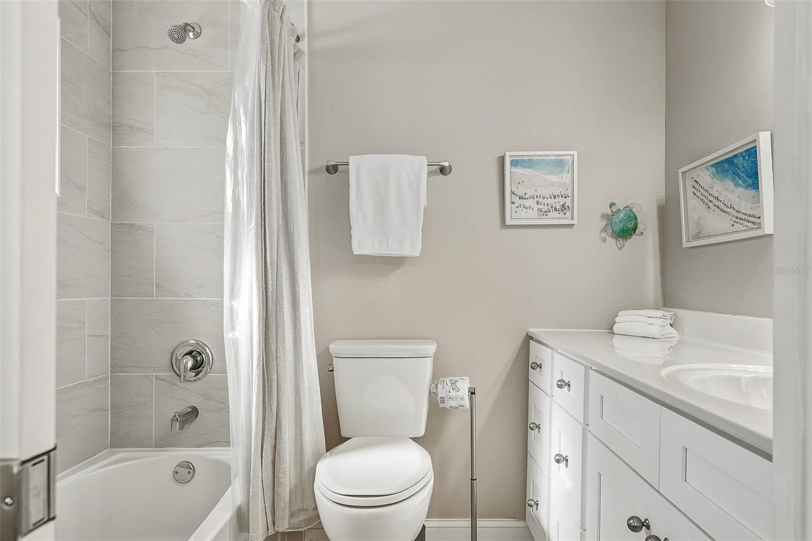 CRYSTAL SANDS 1 - Residential