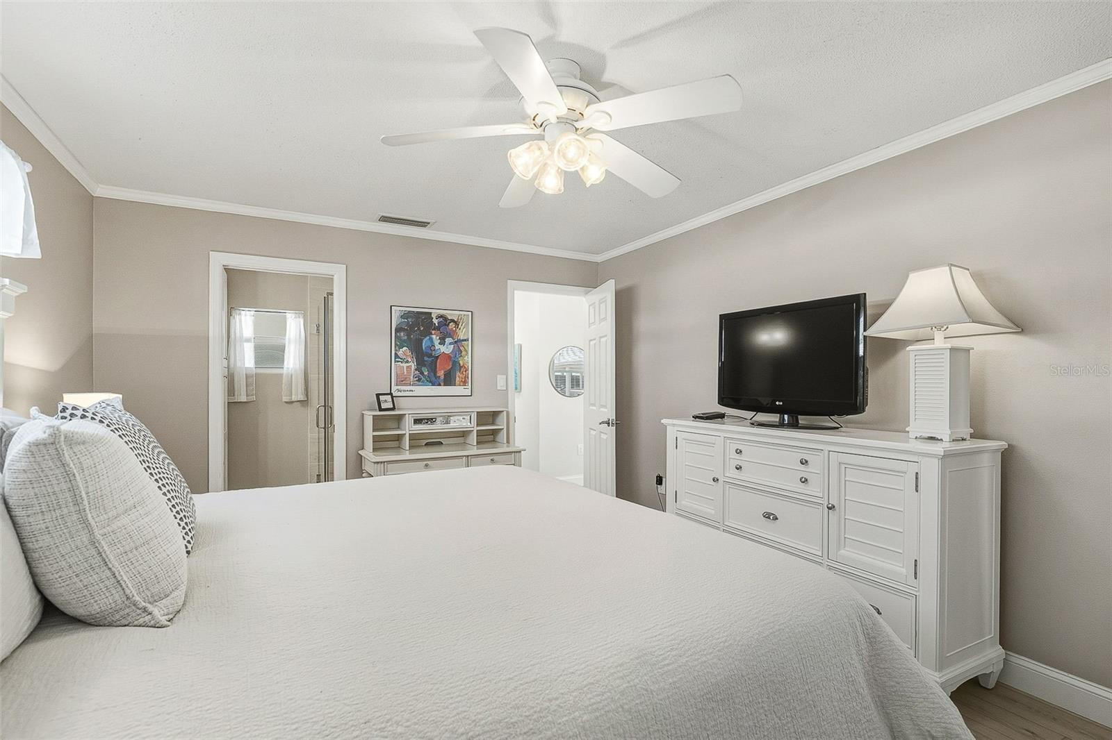 CRYSTAL SANDS 1 - Residential