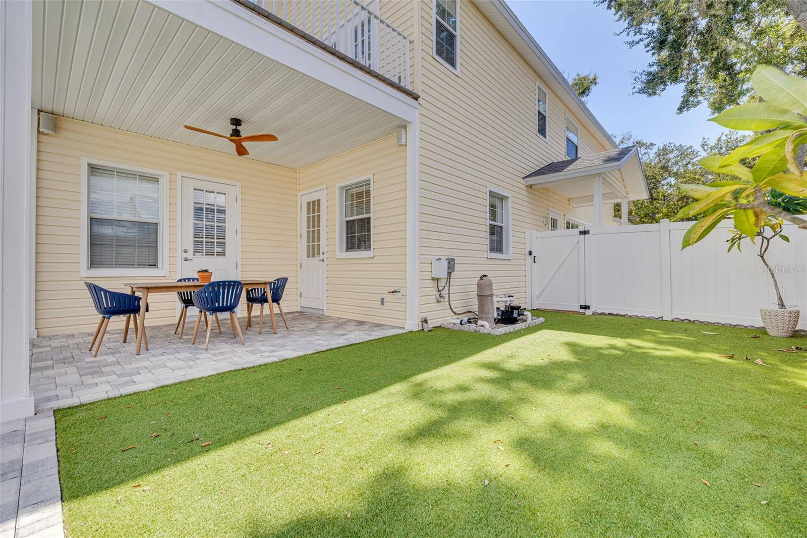 SPRING HILL REV - Residential