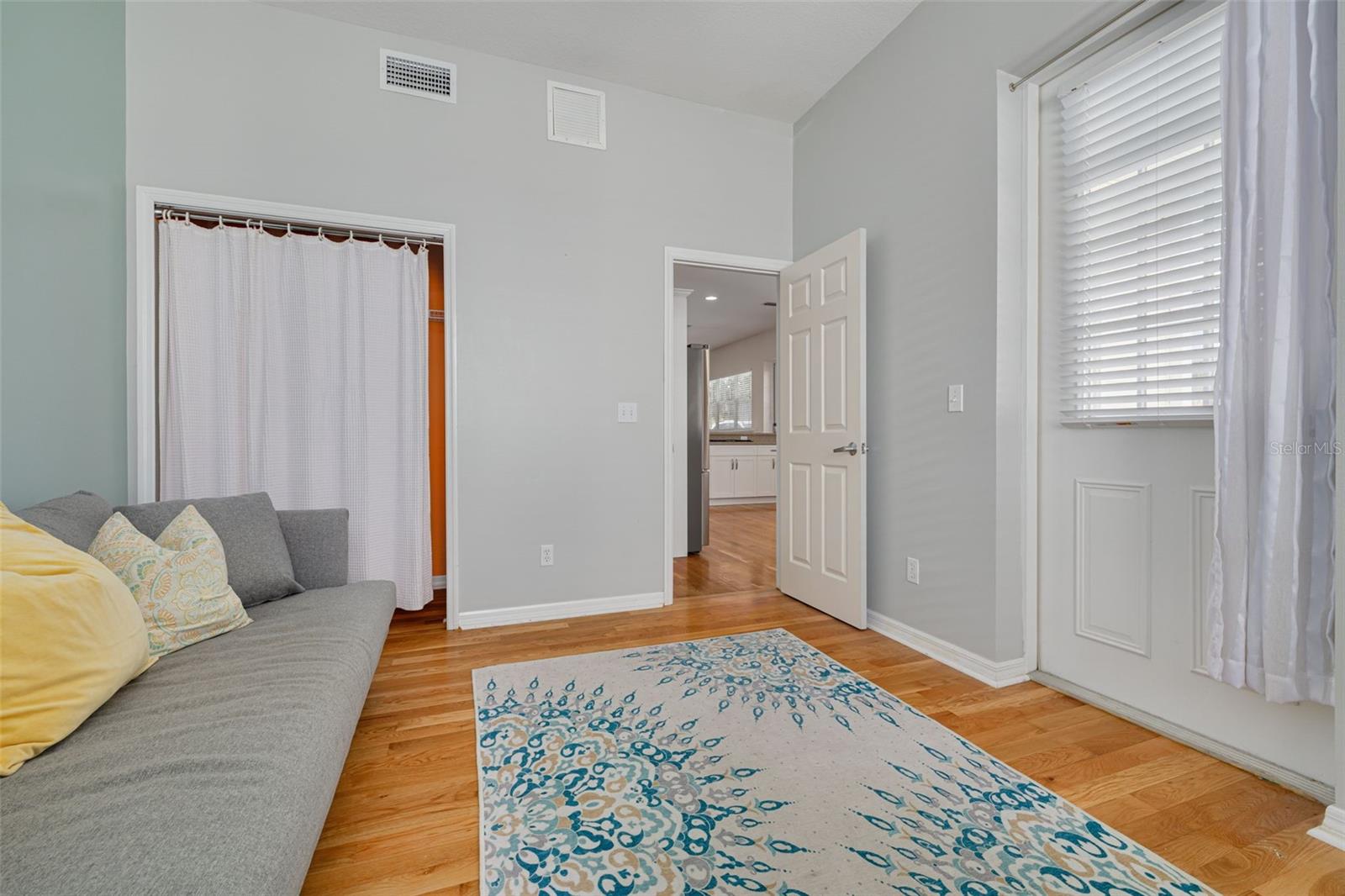 SPRING HILL REV - Residential