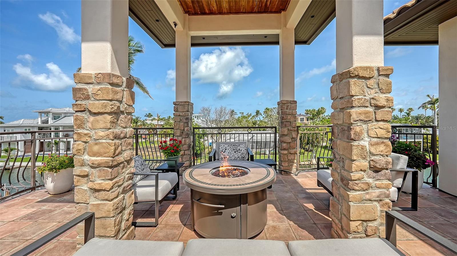 SLEEPY LAGOON PARK 2 - Residential