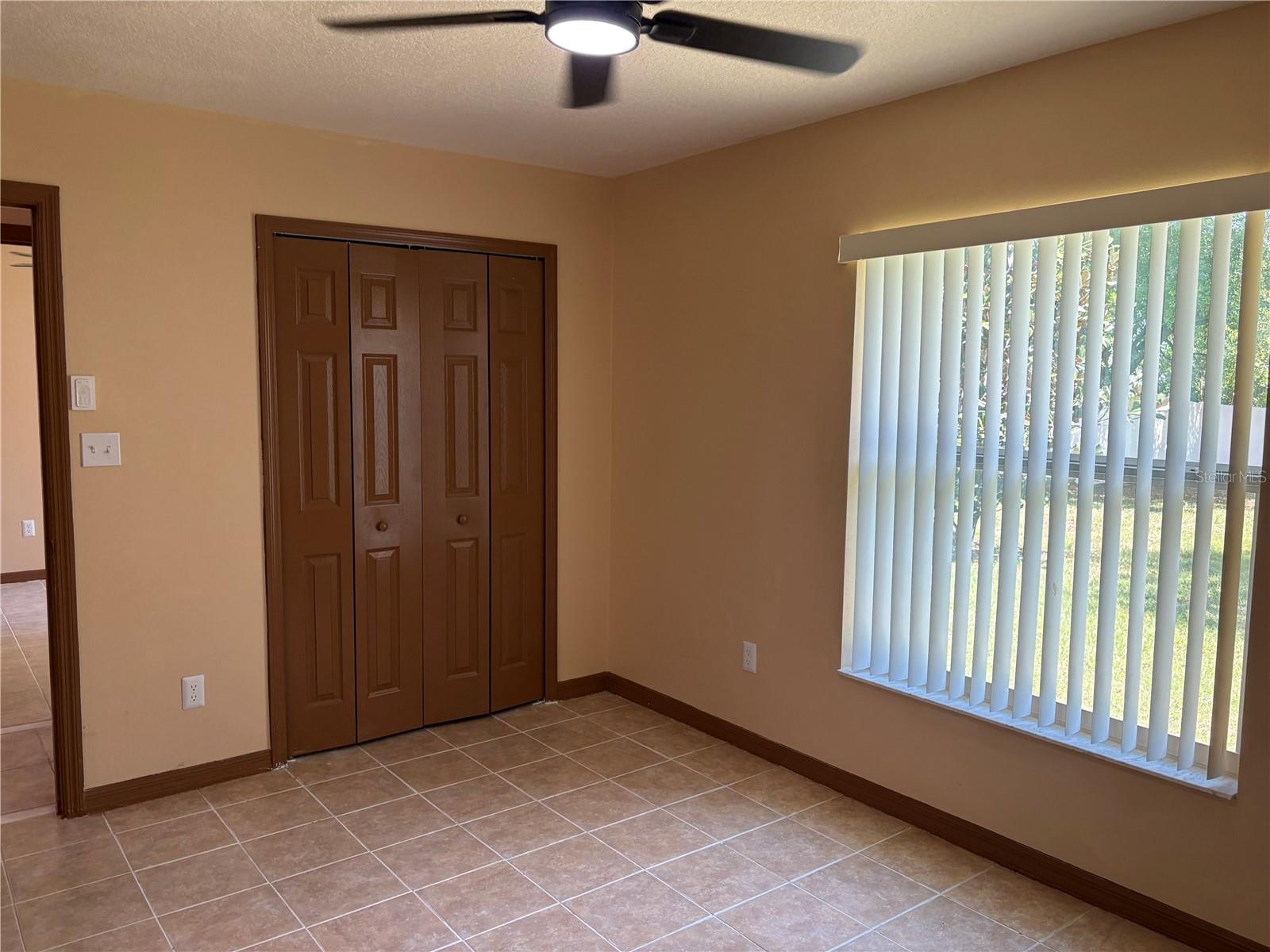 HOLLY CRK PH II - Residential