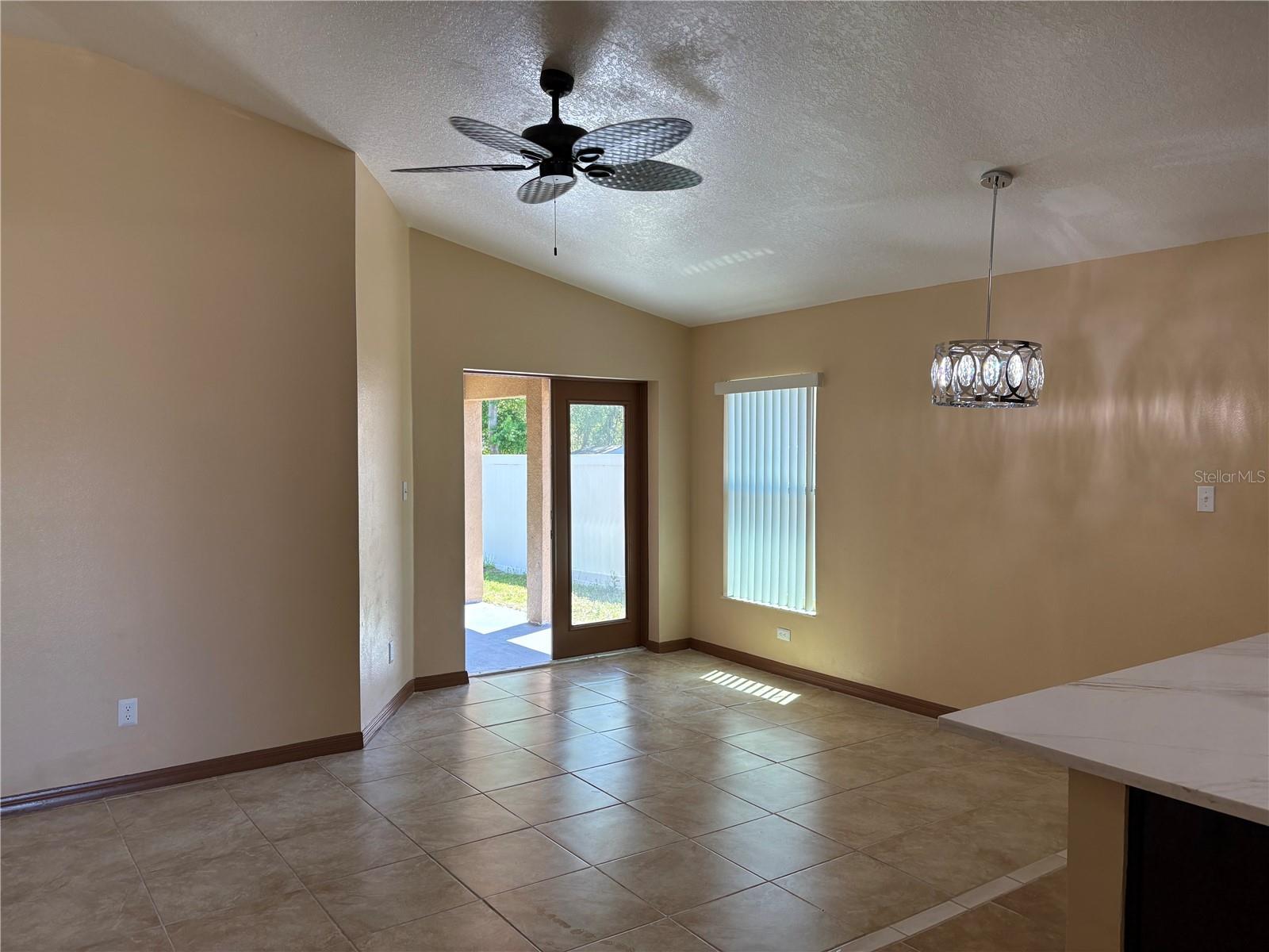 HOLLY CRK PH II - Residential