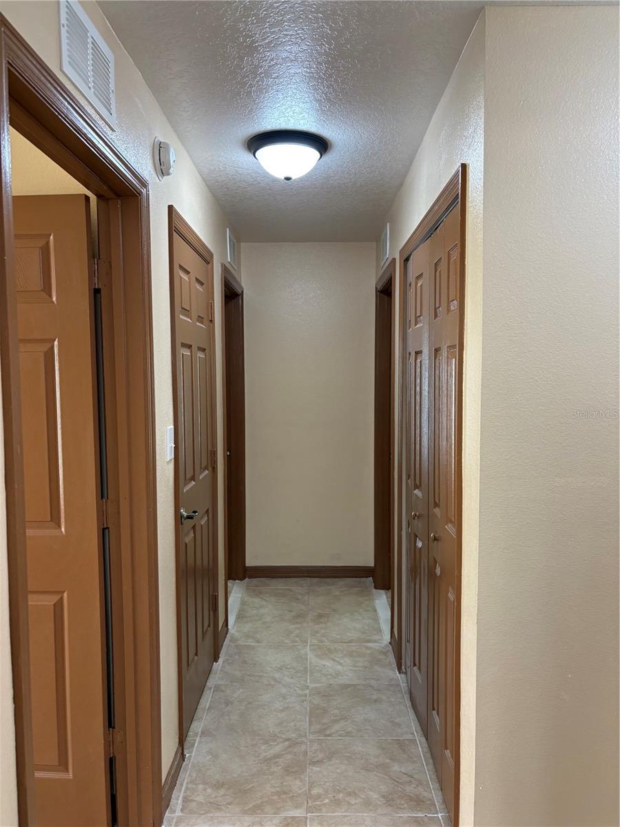 HOLLY CRK PH II - Residential