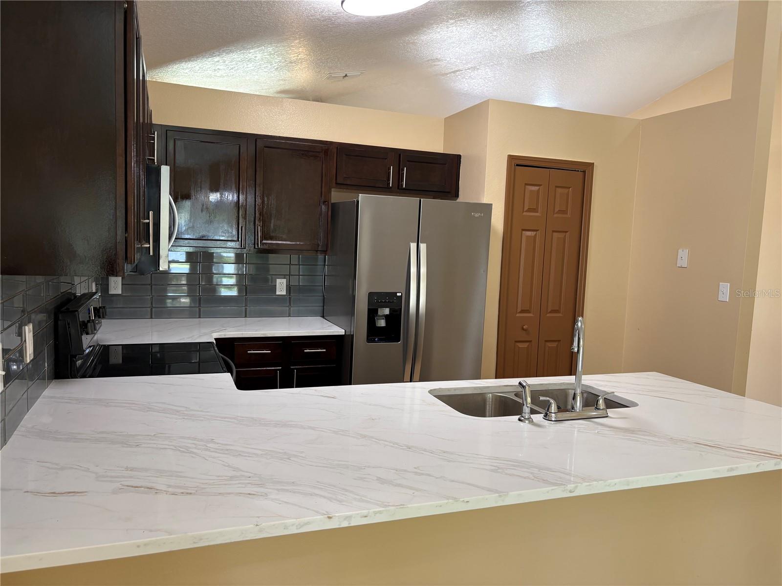 HOLLY CRK PH II - Residential