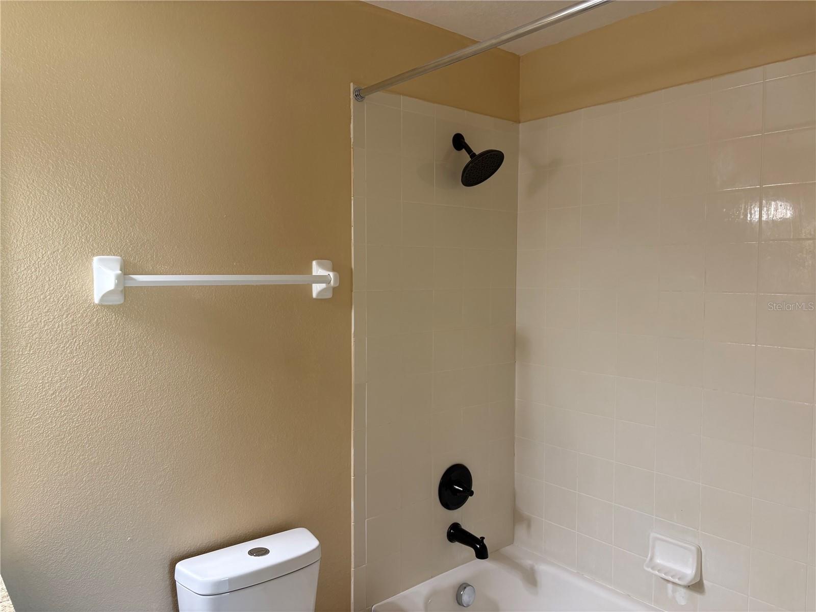 HOLLY CRK PH II - Residential