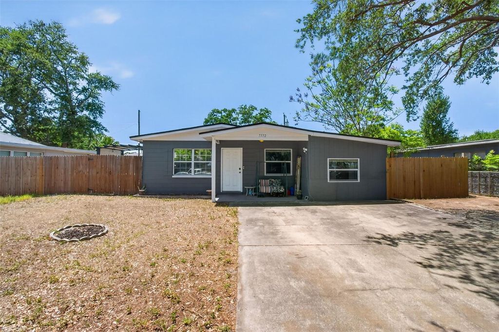 Photo of 7772 90th Way, Seminole, FL 33777 (MLS # TB8502270)